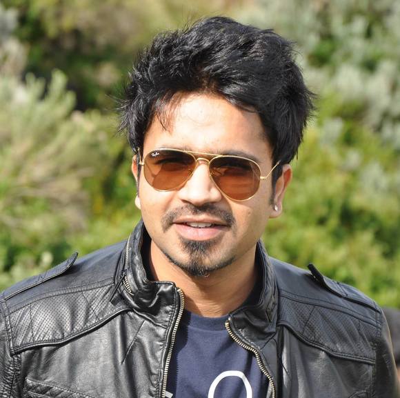 Profile Picture of Shyam Singh (@shyamsingh) on Poshmark