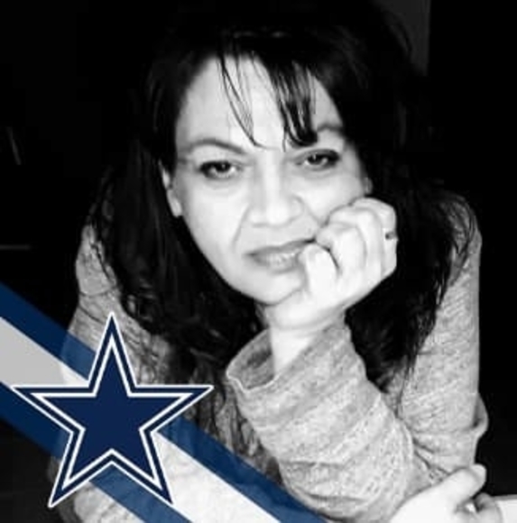 Profile Picture of Tonya kay Dochstader (@tdochstader) on Poshmark