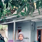 Profile Picture of Lily Fitri (@Lily-Fitri) on Facebook