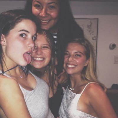 Profile Picture of Julia Stack (@stackjulia) on Twitter