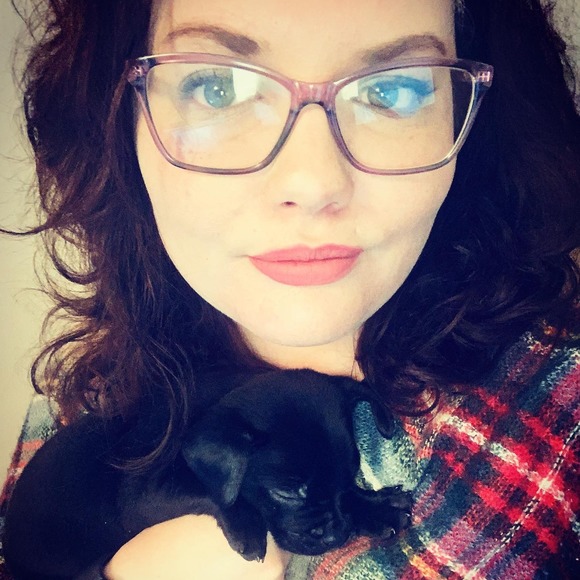 Profile Picture of Clista Williams (@clistawilliams) on Poshmark