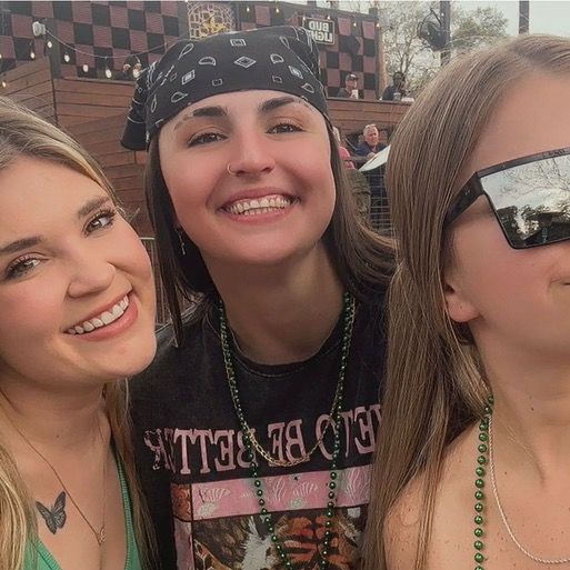 Lucy Barton - Tiktok Profile Picture of Lucy Barton (@lucybarton) on Tiktok