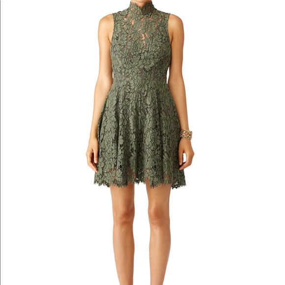 Profile Picture of Kaci Tugaga (@kacitu) on Poshmark