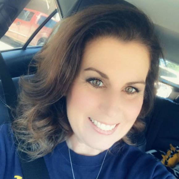 Profile Picture of Johnna Smalley rose (@johnna_rose) on Poshmark