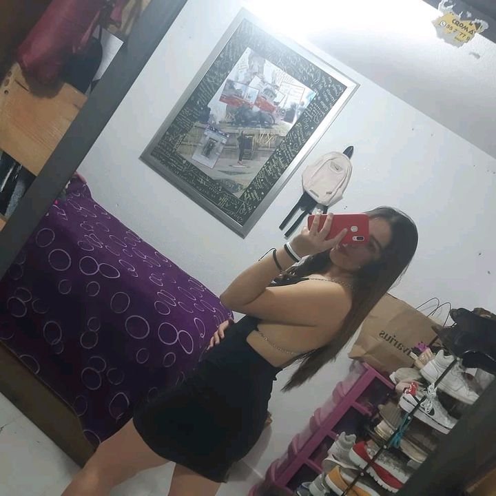 Profile Picture of Meredit Falcon (@mereditfalcon) on Tiktok