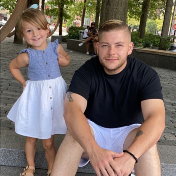 Profile Picture of Mathew Dyer (@mattydyer33) on Poshmark