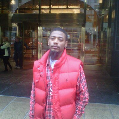 Profile Picture of Larry Weston (@rapsmiff) on Twitter