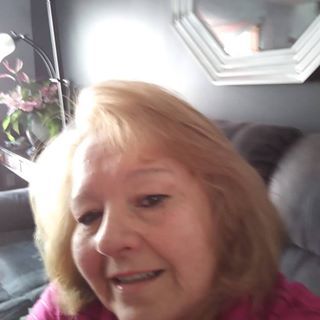 Profile Picture of Roberta Castle (@roberta.castle.5) on Facebook