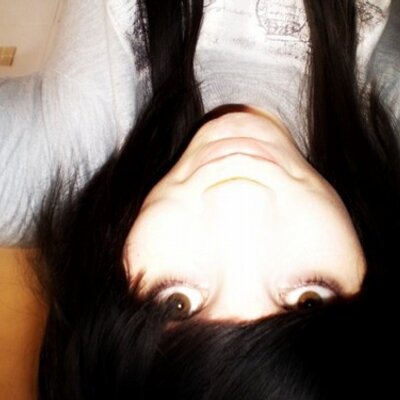 Profile Picture of Gemma Devine (@gemmawrrr) on Twitter