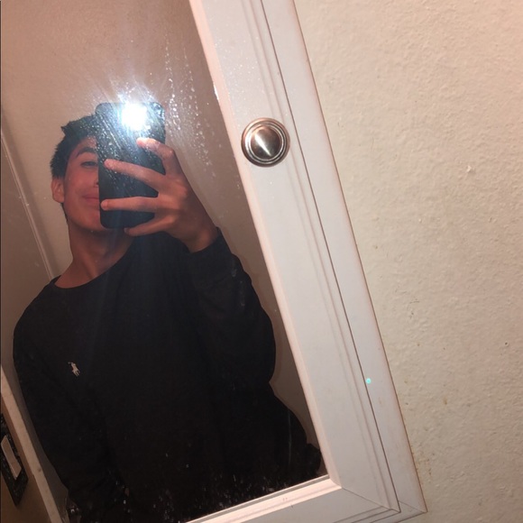 Profile Picture of Fabian Alvarez (@fabian_alvarez) on Poshmark