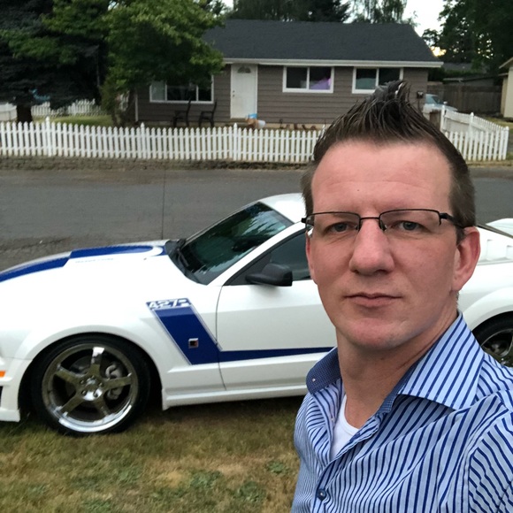 Profile Picture of Chris Cummins (@pdx2las) on Poshmark
