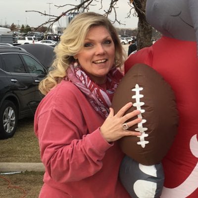 Profile Picture of Mandy Womack (@WomackMandy) on Twitter