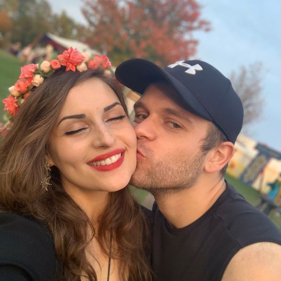 Profile Picture of Aaron Miles (@aaronmiles867) on Poshmark