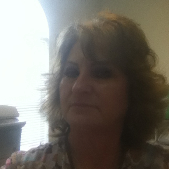 Profile Picture of Kathy Jordan (@marykat73) on Poshmark
