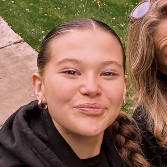 Profile Picture of Leah Dobyns (@dobynsleah) on Poshmark