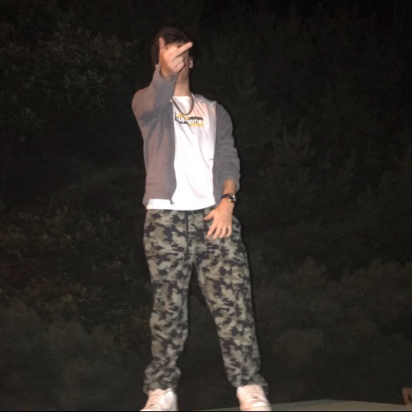 Profile Picture of Joseph Gallagher (@joeyg33) on Poshmark