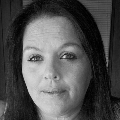 Profile Picture of Robin Hebert (@momonstrikentx) on Twitter