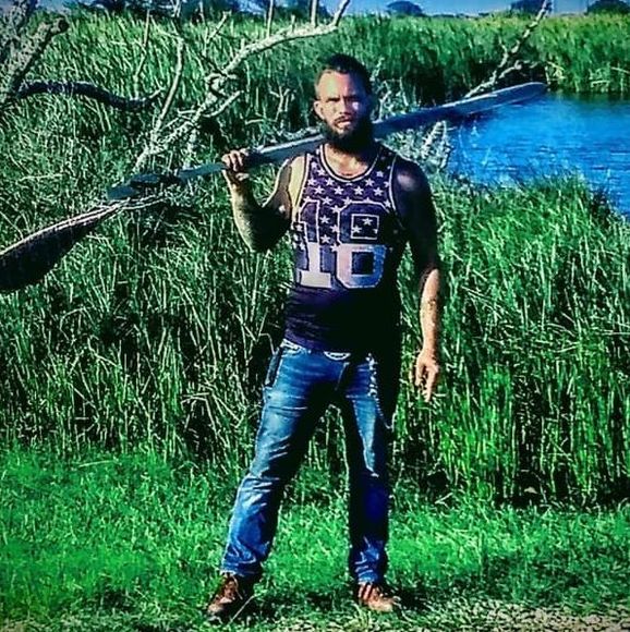 Michael Bredeson - Poshmark Profile Picture of Michael Bredeson (@michaelbredeson) on Poshmark