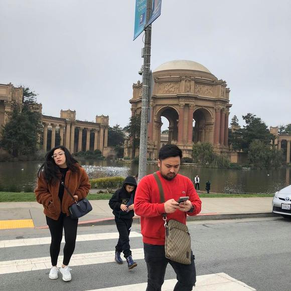 Profile Picture of Christopher Manalang (@tootsyuuki13) on Poshmark