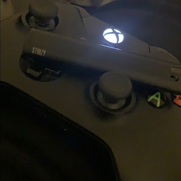 Cristian Rivas - Poshmark Profile Picture of Cristian Rivas (@crpapi69) on Poshmark