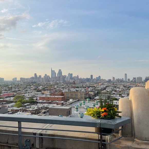 Profile Picture of Janaina Silva (@janaina_s) on Poshmark