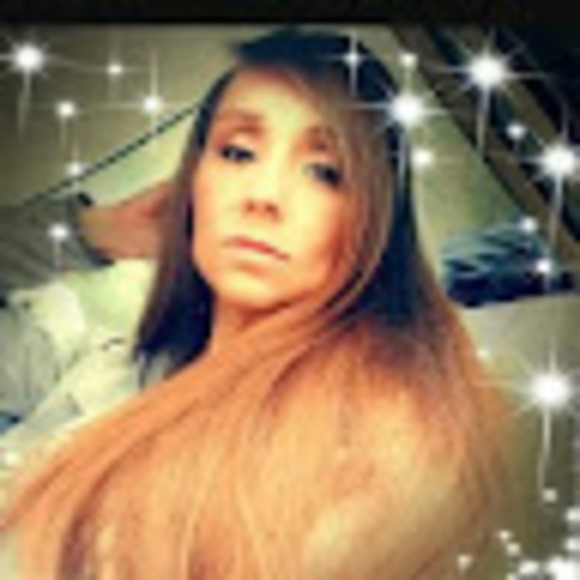 Profile Picture of Brandy Crosby (@brandyqb79) on Poshmark