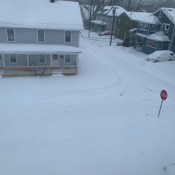 Profile Picture of Luis Plasencia (@luisplasencia) on Poshmark