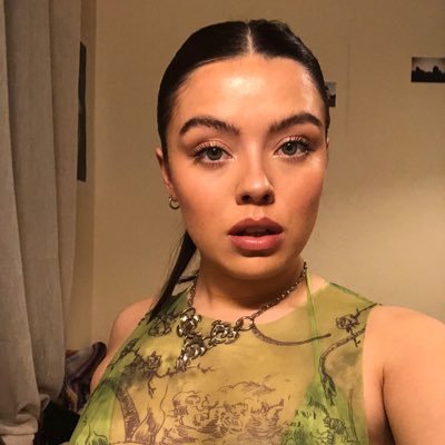 Profile Picture of Eloise Knight (@eloisepknight) on Twitter