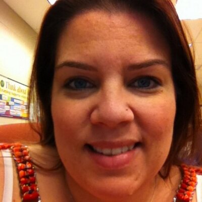 Profile Picture of Tammy Michaud (@tanlegjuliet5) on Twitter