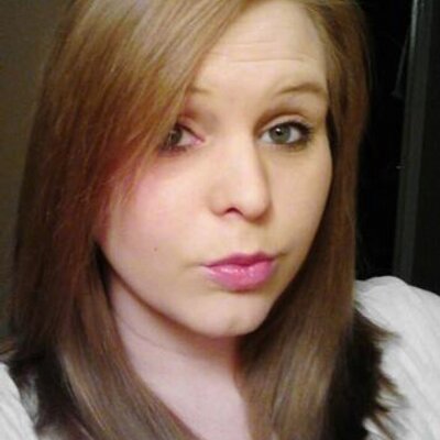Profile Picture of Tina (@KristinaParson) on Twitter