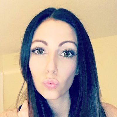 Profile Picture of Shannon Simone (@Shannonsimone__) on Twitter