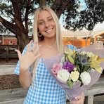 Profile Picture of Julia Hensley (@Julia-Hensley) on Facebook