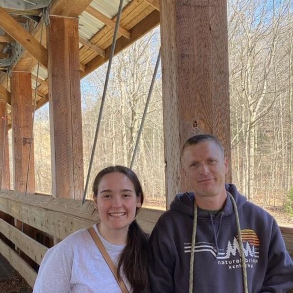 Profile Picture of Allison Beachey (@allisonbeachey) on Poshmark