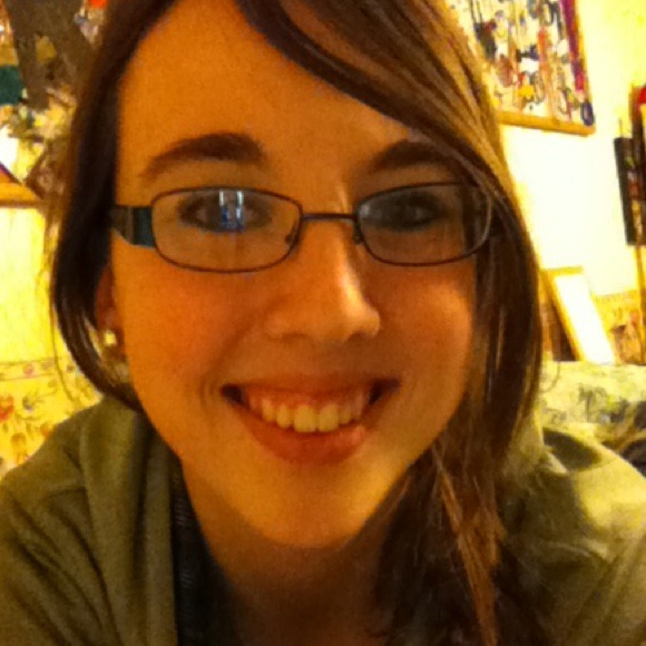 Profile Picture of Mary Kliethermes (@mklieth) on Poshmark