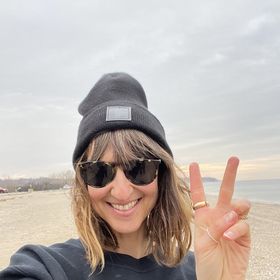 Profile Picture of Anna Wolf Fashion and Lifestyle Photographer (@annathewolf) on Pinterest