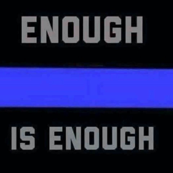 Joanne Muck - Poshmark Profile Picture of Joanne Muck (@mouseysmom1) on Poshmark