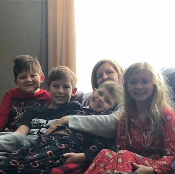 Profile Picture of Jody Chapman (@jodyc419) on Poshmark