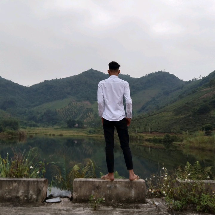 Profile Picture of Tuyến cỏ (@tuyenkave23) on Tiktok