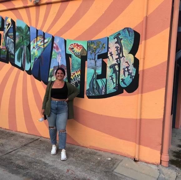 Profile Picture of Lisa Cuccinello (@lisa_cuccinello) on Poshmark