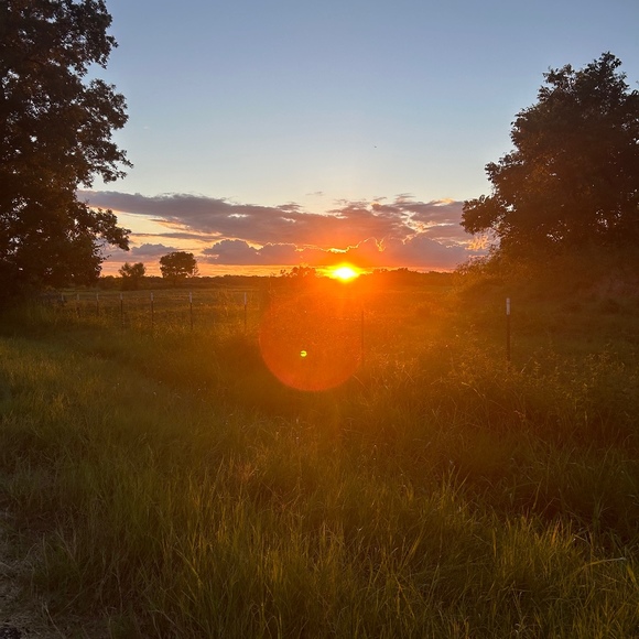 Profile Picture of Paige Maddison (@paigeymac_) on Poshmark