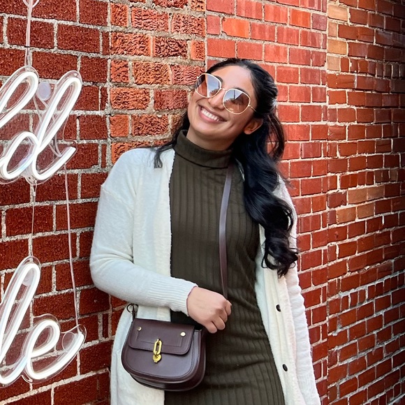 Profile Picture of Kristiel Guerrero (@kristiel_g) on Poshmark