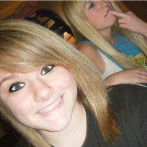 Profile Picture of Courtney Phillips (@courtneykidd) on Myspace