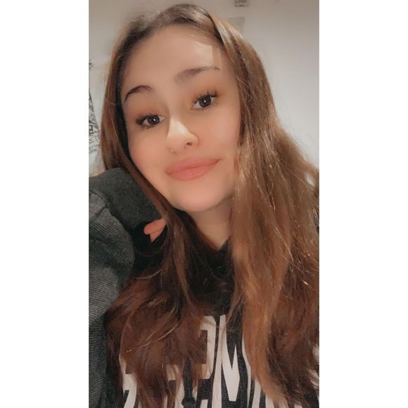 Profile Picture of Bryn Karlavige (@bmxbryn10) on Poshmark