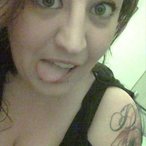 Profile Picture of Y (@Heather_L_Laing) on Twitter