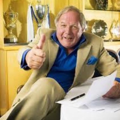 Profile Picture of Barry Fry’s Sponging Thumbs (@FrysThumbsUp) on Twitter