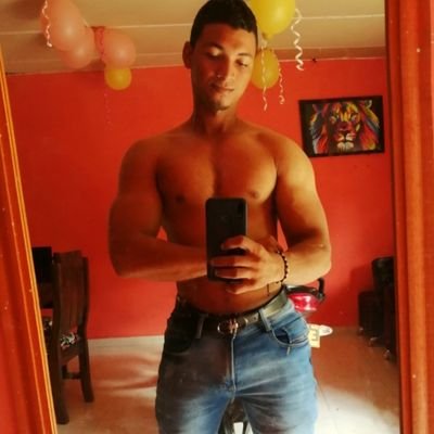 Profile Picture of _mozo (@AlexanderMozo) on Twitter