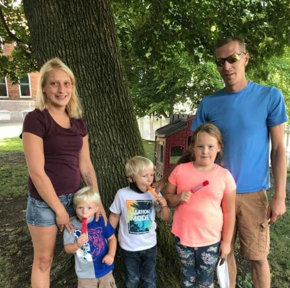 Profile Picture of Alishia Scala (@duncan8390) on Poshmark