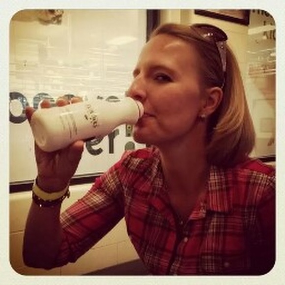 Profile Picture of Jill Piparo (@piparo) on Poshmark