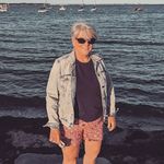 Profile Picture of Lorrie Hansen (@lolajeanhansen) on Instagram