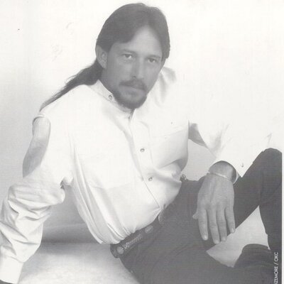 Profile Picture of Mitch Hackney (@songwriter49) on Twitter